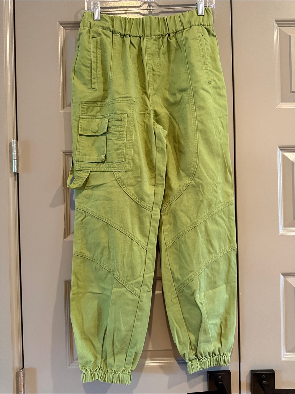 LAST CALL! Forever 21 Olive Green Cargo Joggers